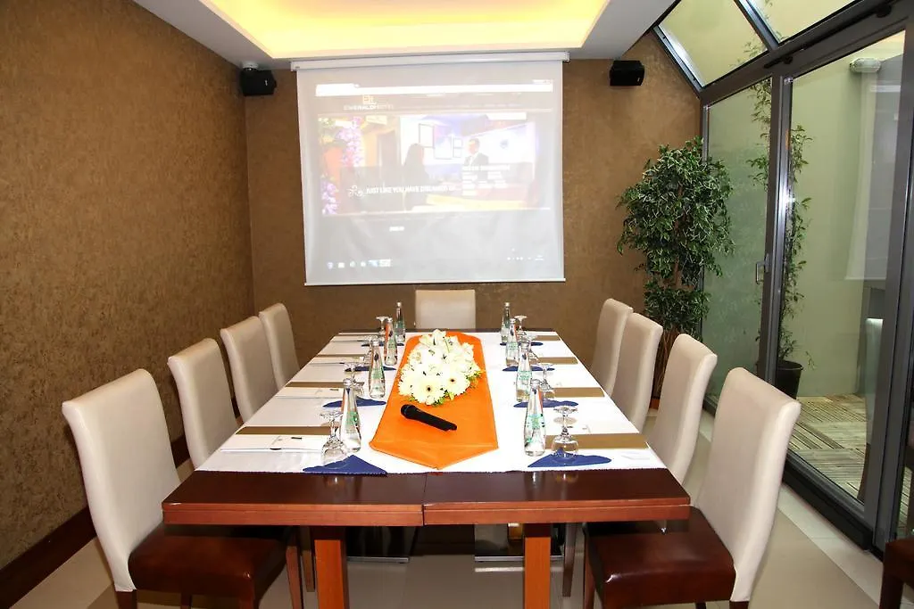 Emerald Hotel Istanbul 4*,