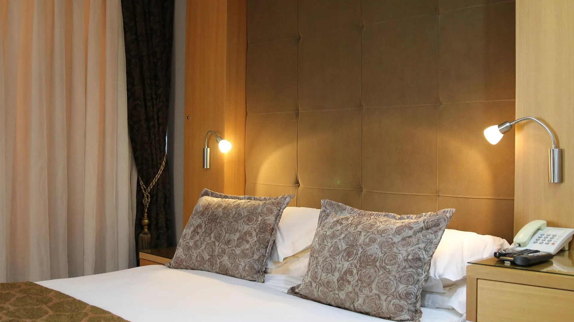 Emerald Hotel Istanbul